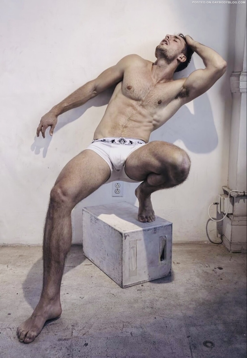 Fabian Arnold Naked 3