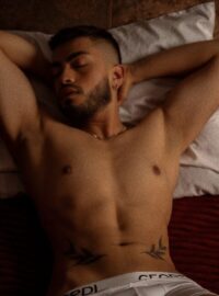 Model Cam Guy Steve Connor 1