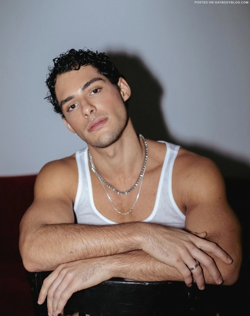 Most Gorgeous Male Model Leonardo Hanna Azrak 3