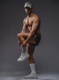 Yuval Has A Big Daddy Dick Bulge 4