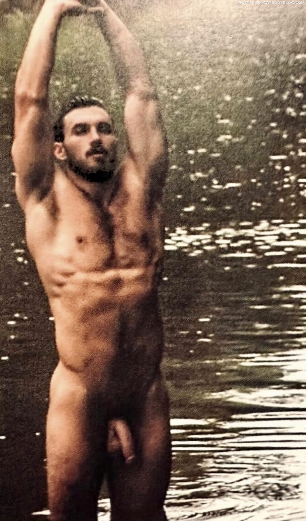 rare cock reveals 002