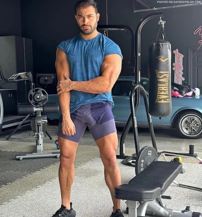 Sam Asghari bulge gym 5