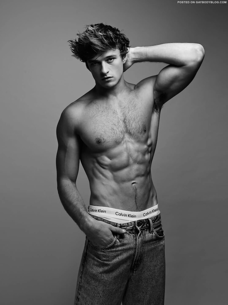 Sexy French Male Model Ugo Marchal 2