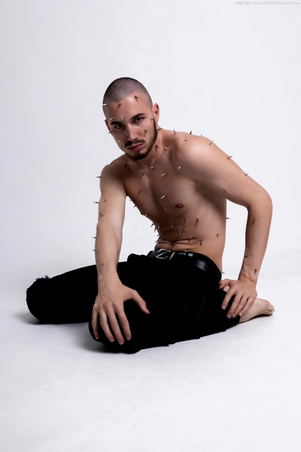 Sexy Uncut Model D Belov 1