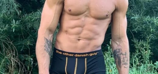 Steven Boyd Naked 1