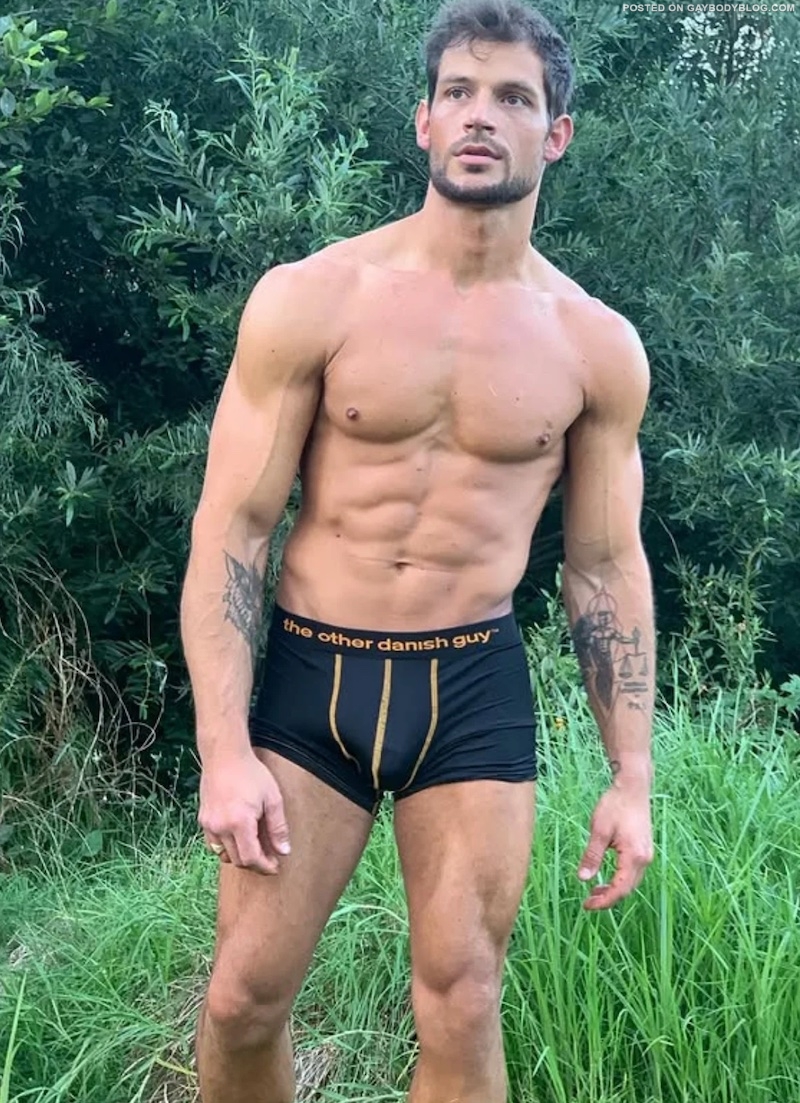 Steven Boyd Naked 1
