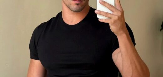 Eric Romaguera cock and ass 7