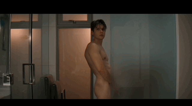 Nick Robinson Naked Gif