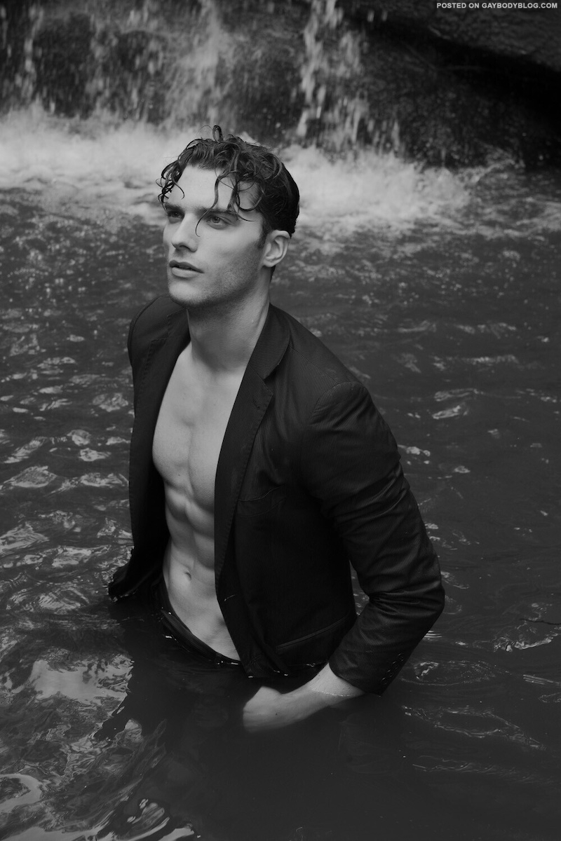 Aurélien Muller Naked 3