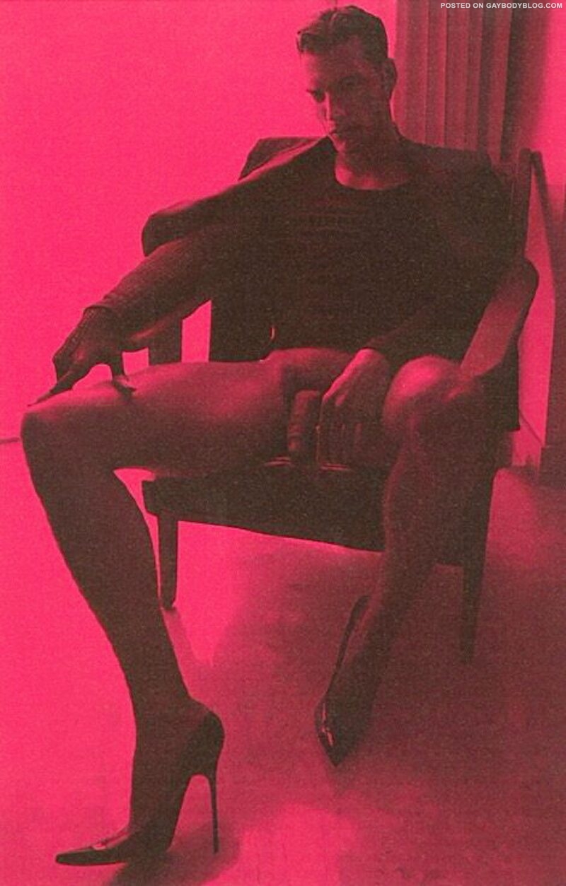 Aurélien Muller Naked 8