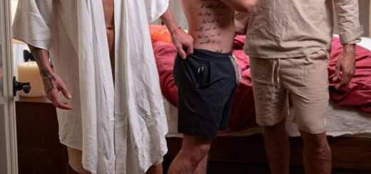 Bareback Chain Fuck 1