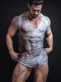 Eddie Chipp Shows Uncut Muscle Man Cock 6