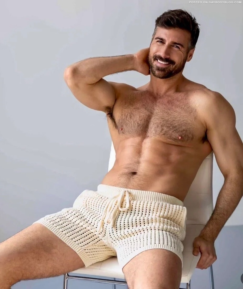 Justin Clynes cock 1