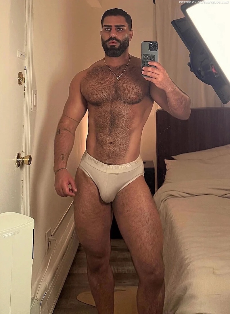 Sinan Azad Yilmaz naked 2