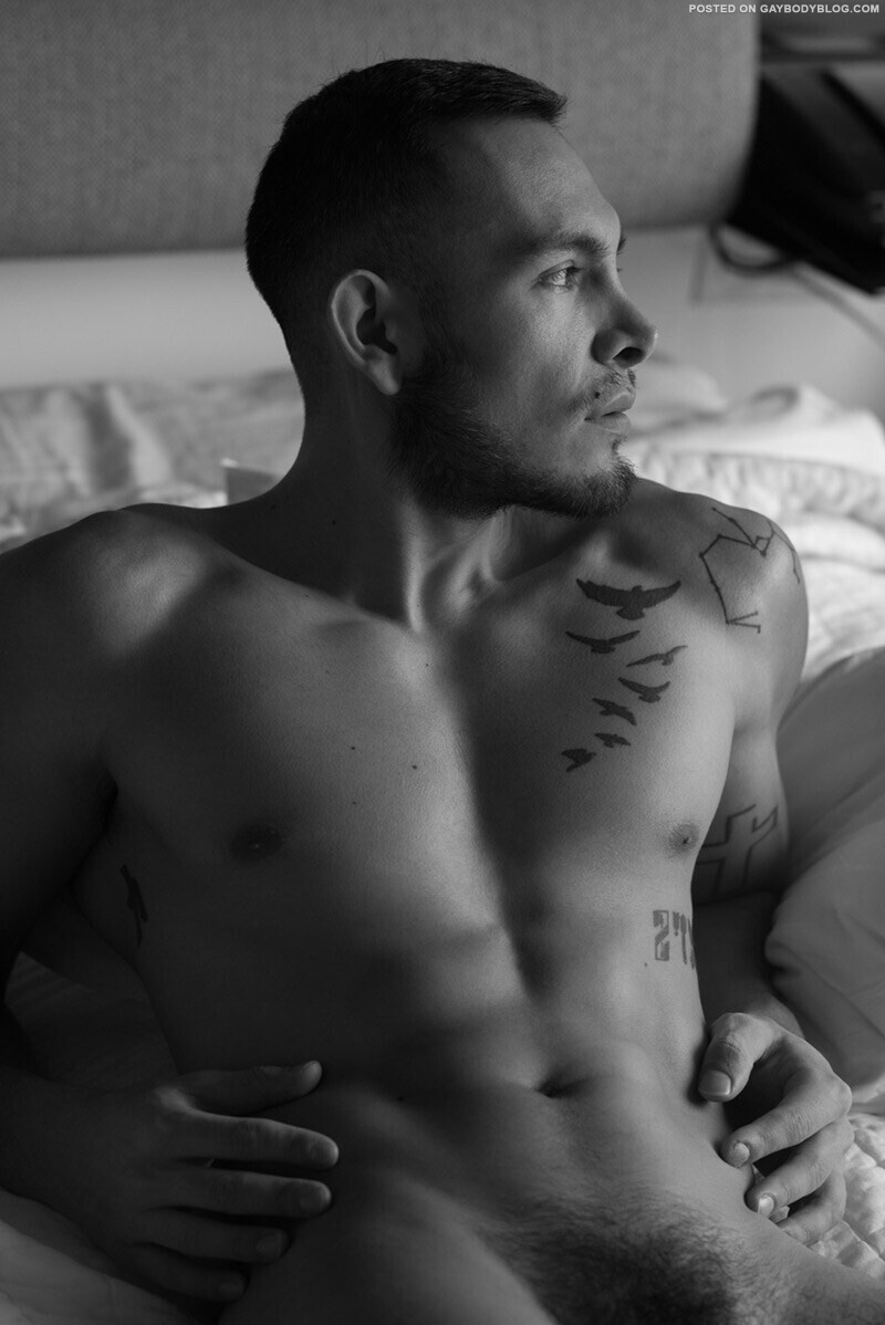 smooth jock model Julio Salinas 1