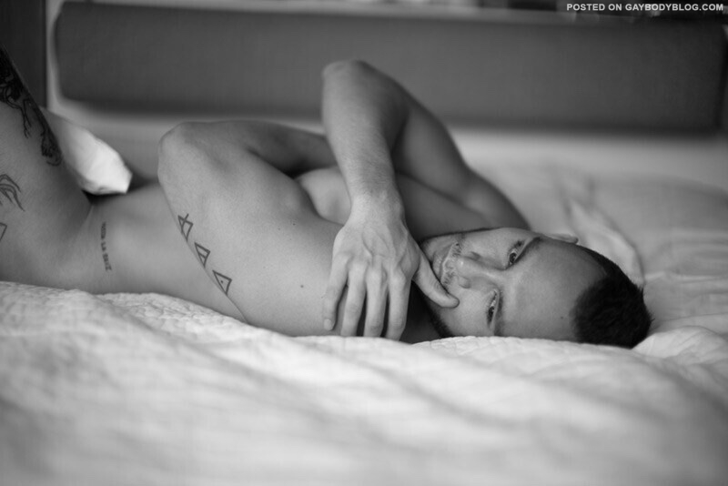 smooth jock model Julio Salinas 6