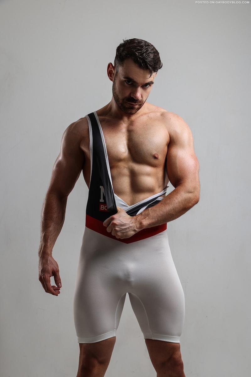 Bulging Hunk Dexter Dowd 2