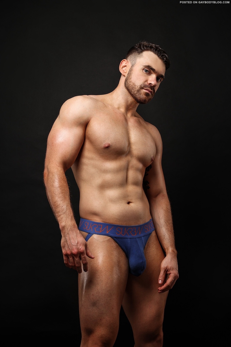 Bulging Hunk Dexter Dowd 3