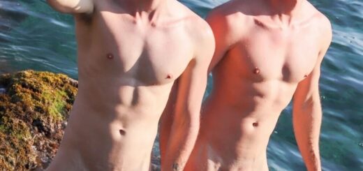 Naked Guy Friends 1