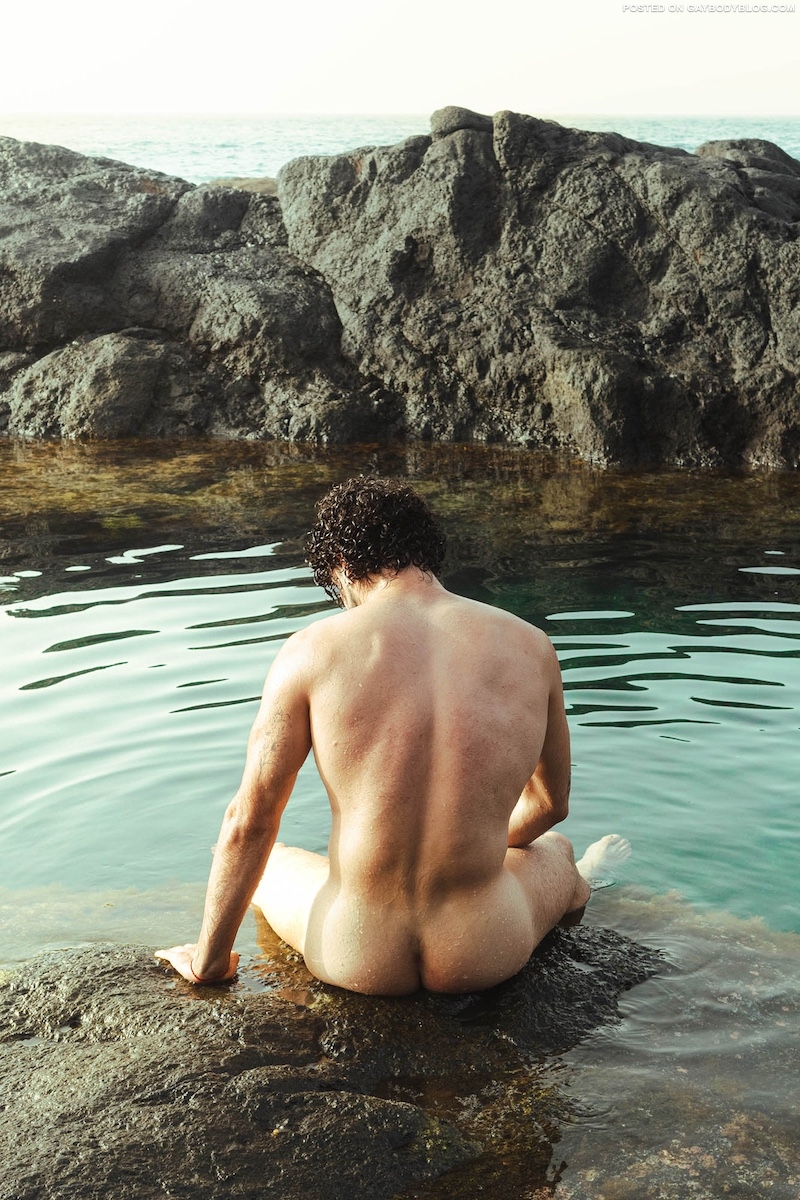 Sexy Man Butt Of Hottie Adrián Munuera 3