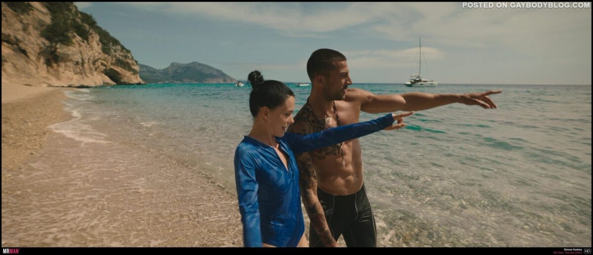 Simone Susinna shirtless