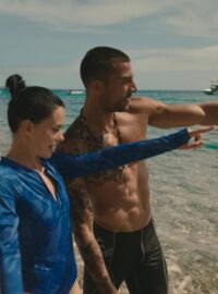 Simone Susinna shirtless