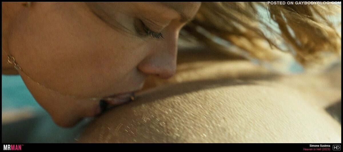Simone Susinna ass scene