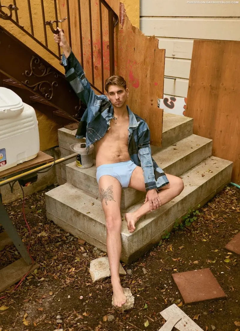Bomanko in a twink jack off shoot 3