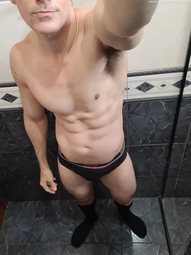 Brazilian Jock Acácio Gouveia 9
