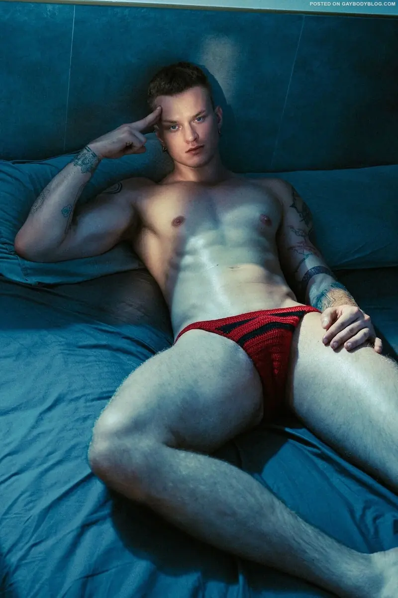 Duke Rouge nude 1