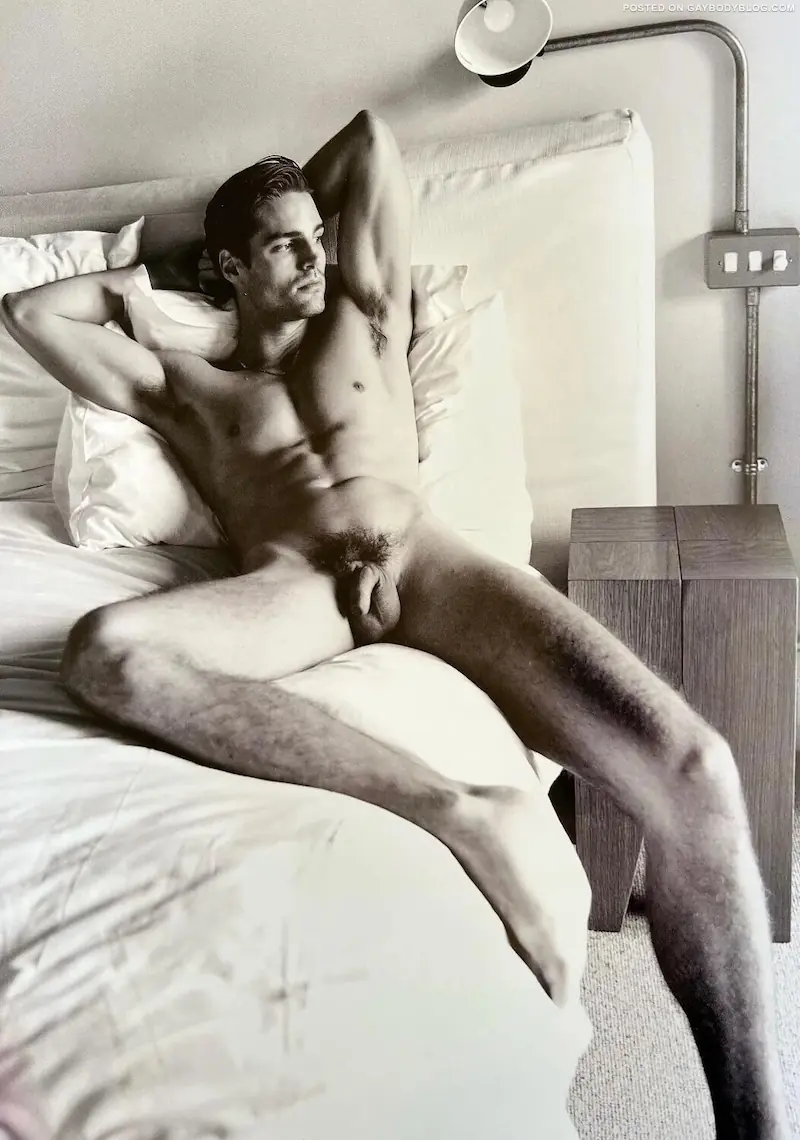 Kilian Isaak nude 10