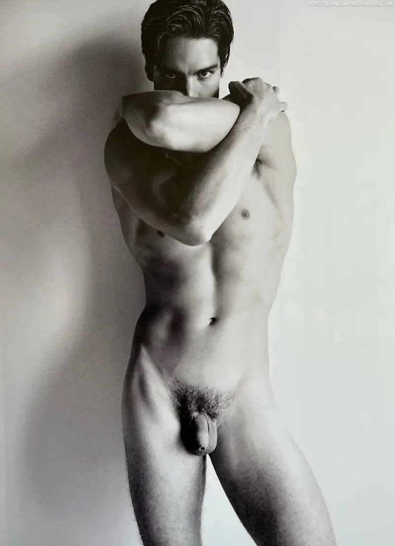 Kilian Isaak nude 8