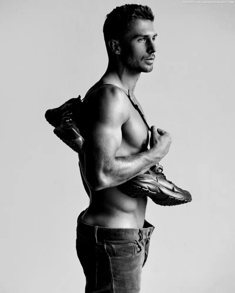 Most Handsome British Model James Yates 3