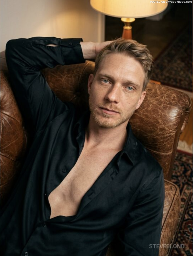 Sexy Blond Cam Guy Steve Blond 1