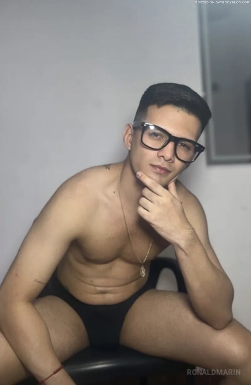 Sporty Cam Boy Ronald Marin 3