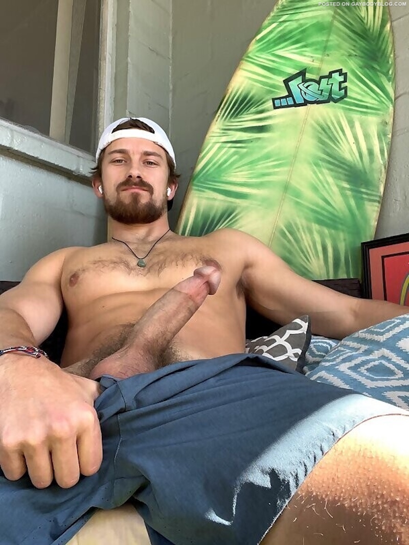 Men Flashing Cock 9