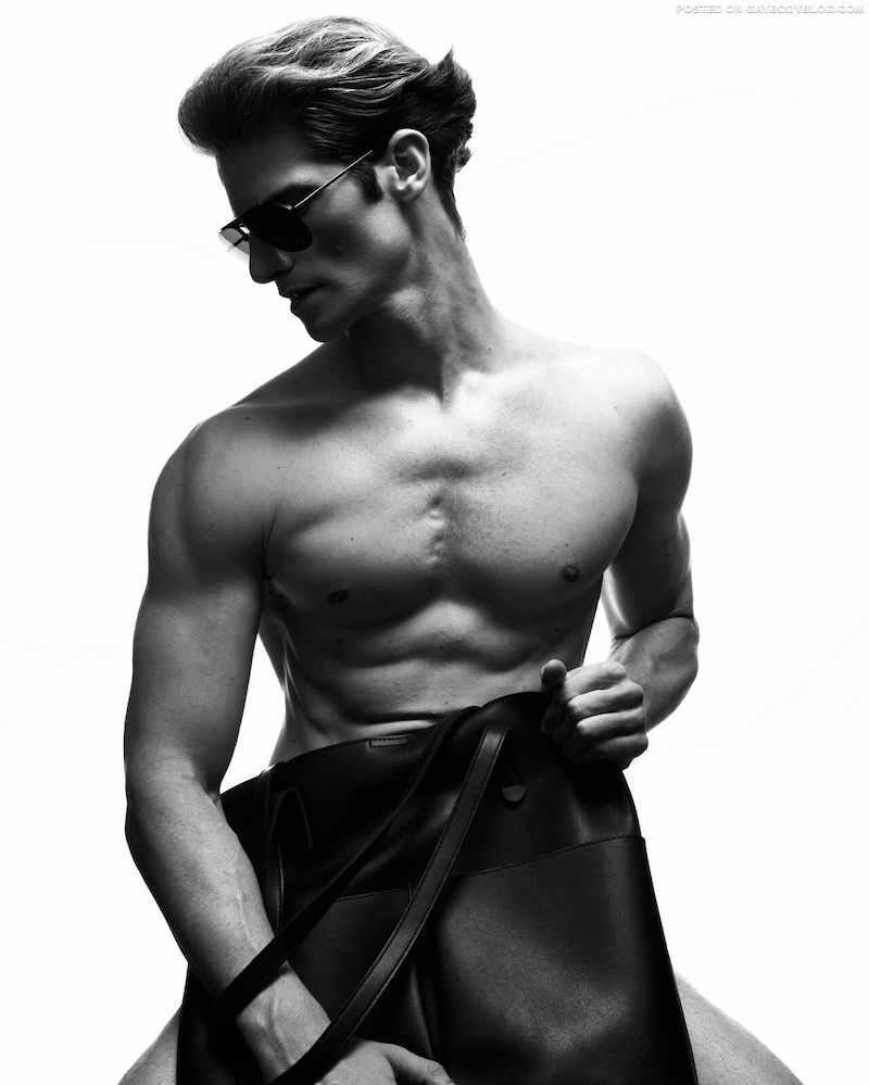 Ripped Male Model Tommaso Pajola 5