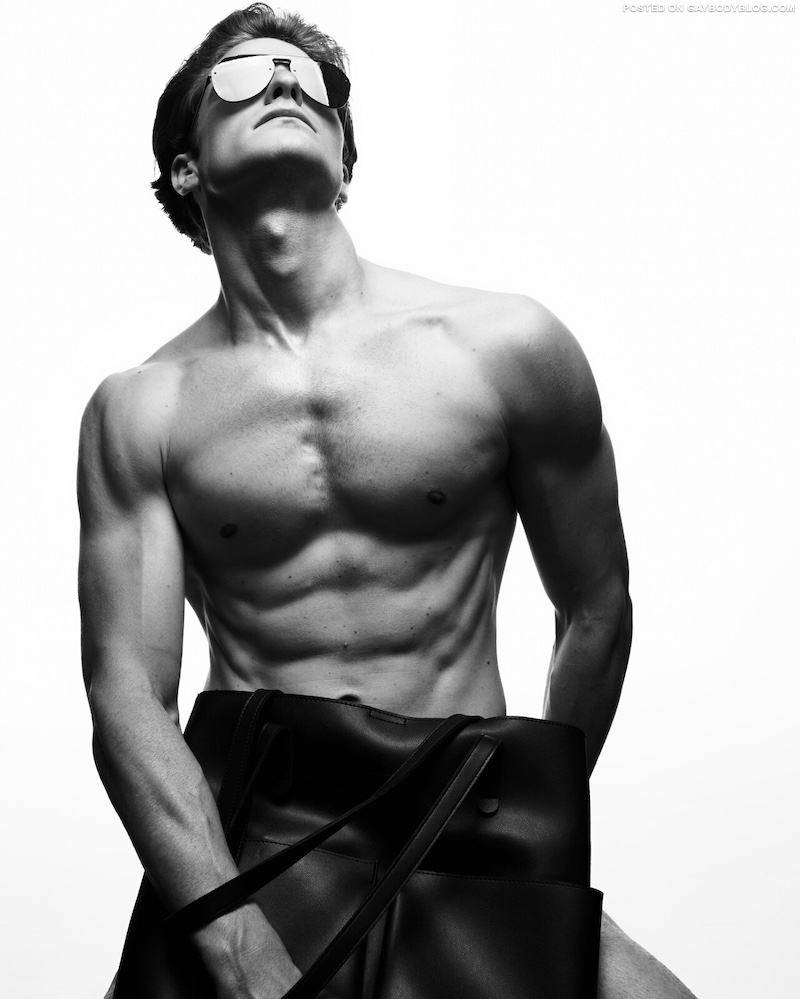 Ripped Male Model Tommaso Pajola 6