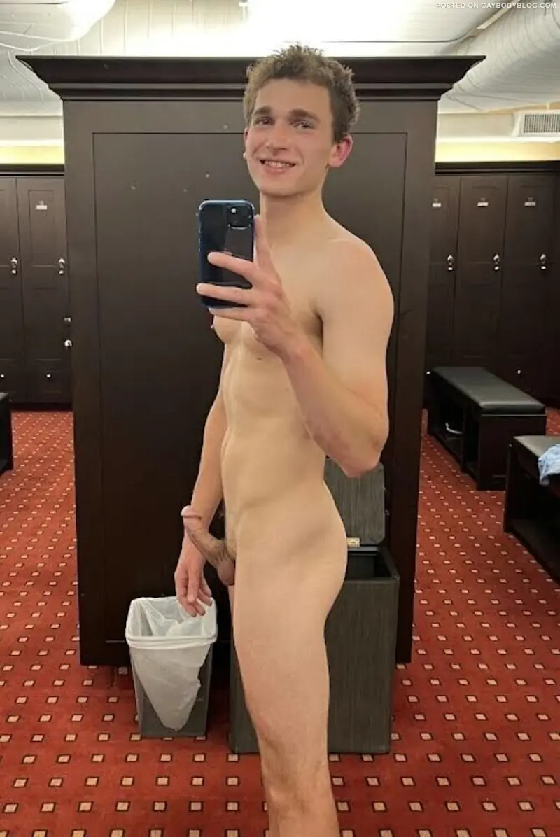Showing Hard Gym Cock 7