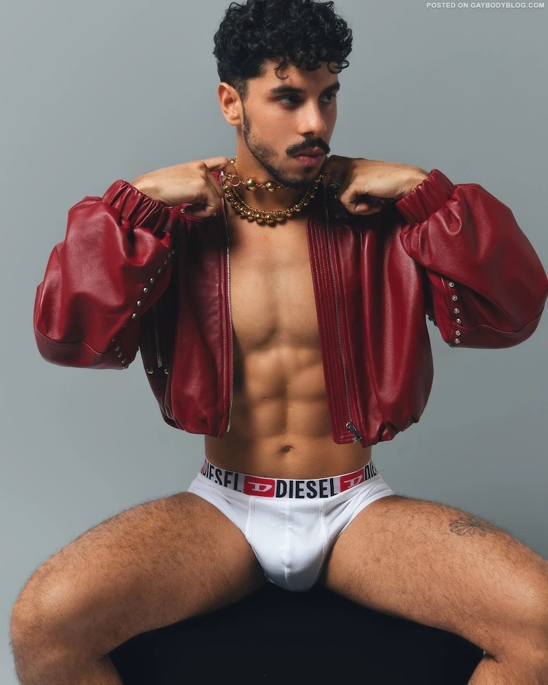 Smooth Brazilian Jock Leonardo Elizeu 2