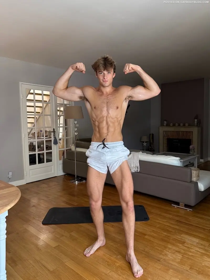 Ugo Marchal nude 4
